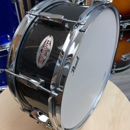 PEARL MIDTOWN SERIES 13"x 5" SNARE DRUM - Black Gold Sparkle